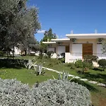 Petit Village 2*